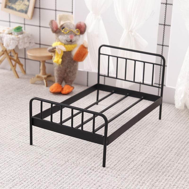 1 قطعة 1:12 دمية مصغرة الحديد  - مراجعة Bedroom Furniture وسعره